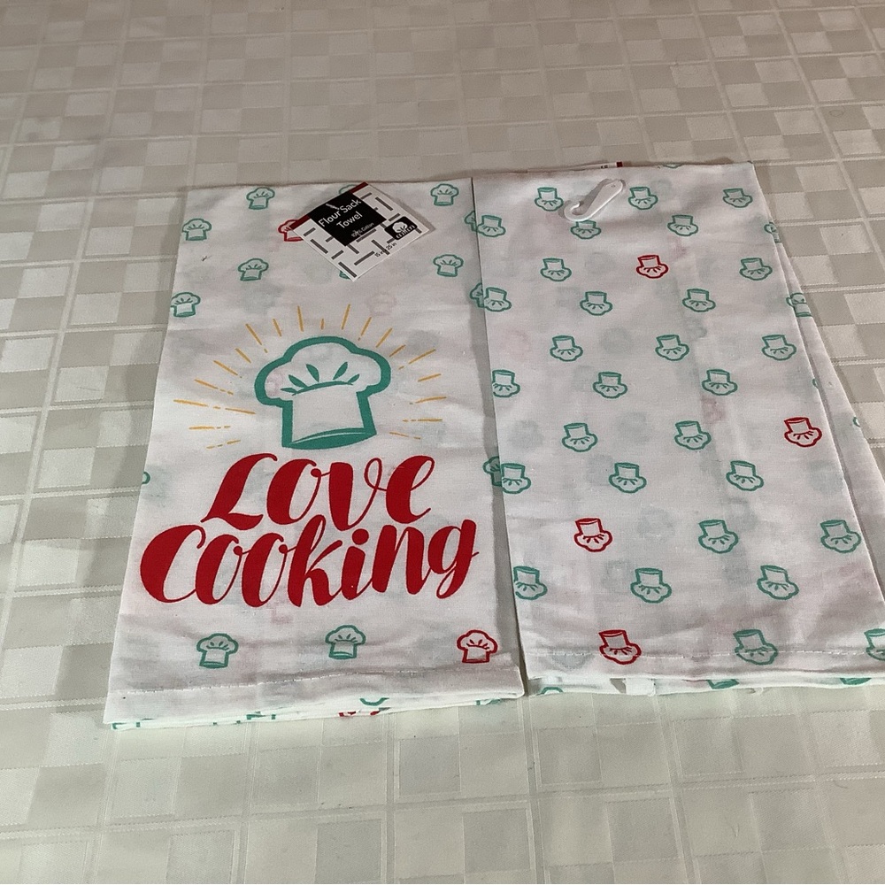💜 New 2 flour sack kitchen dish towels…love cooking